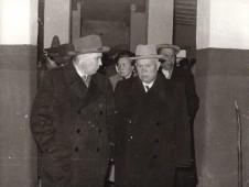 Hruscsov Karcagon 25