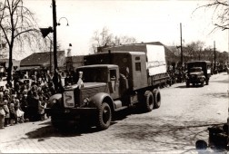 1959 - felvonulás - 07