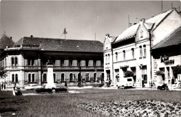 Karcag. Kossuth Lajos tér