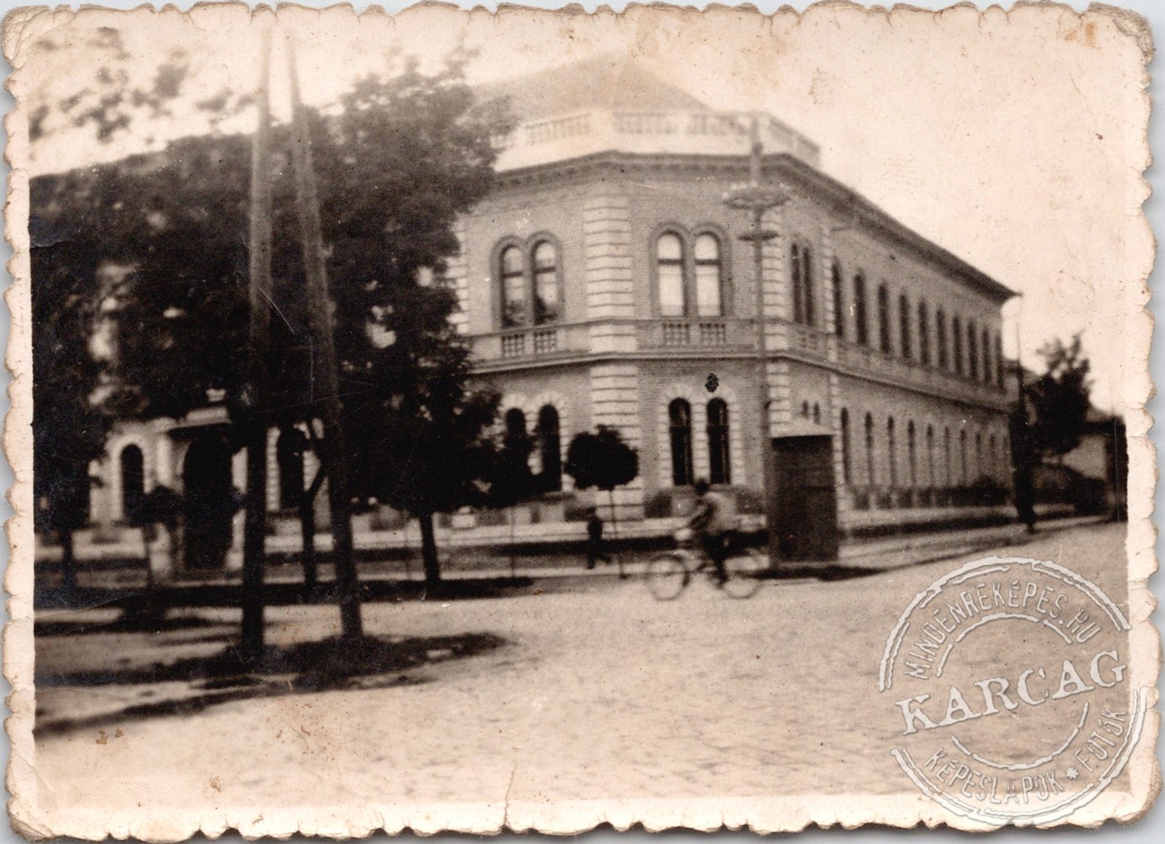 A gimnázium